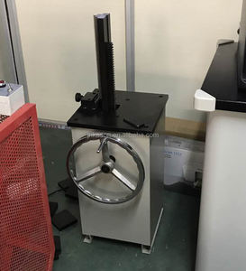 Machine de préparation d'échantillons pour essais d'<span class=keywords><strong>impact</strong></span> <span class=keywords><strong>Charpy</strong></span> VU-1S, brochage de rainures manuel - Product Image 4