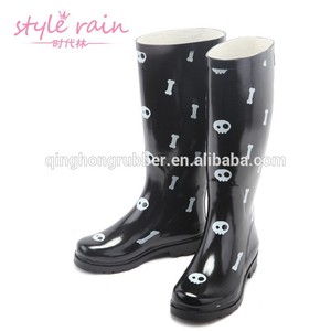 mode femme <span class=keywords><strong>bottes</strong></span> <span class=keywords><strong>de</strong></span> <span class=keywords><strong>pluie</strong></span> avec des crânes - Product Image 3