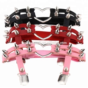 Ceinture <span class=keywords><strong>de</strong></span> jarret et <span class=keywords><strong>de</strong></span> cuisse sexy pour <span class=keywords><strong>femme</strong></span> en cuir PU à clous, élastique, style punk avec rivets en forme <span class=keywords><strong>de</strong></span> cœur, accessoire <span class=keywords><strong>de</strong></span> mode, <span class=keywords><strong>chaîne</strong></span> <span class=keywords><strong>de</strong></span> <span class=keywords><strong>cheville</strong></span> - Product Image 2