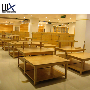 Vitrina de vidrio de madera de diseño para el hogar, escaparate de pared de exhibición de madera contrachapada de montaje de tienda de prendas de vestir - Product Image 5