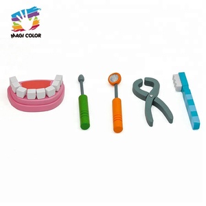 Nouvelle arrivée enfants en <span class=keywords><strong>bois</strong></span> jouer au <span class=keywords><strong>docteur</strong></span> <span class=keywords><strong>kit</strong></span> avec médicale jouet W10D012B - Product Image 3