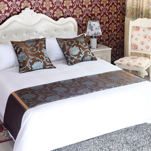 Luxury Decorative <strong>Bed</strong> <strong>Runner</strong> and Cushion Set Adult Woven 40 Environment Friendly Print Hotel Grade a Bedspread &amp; Coverlet Sets - Product Image 5