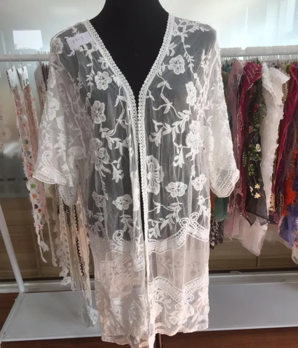 Blusa larga de encaje con bordado Floral para playa, verano 2019