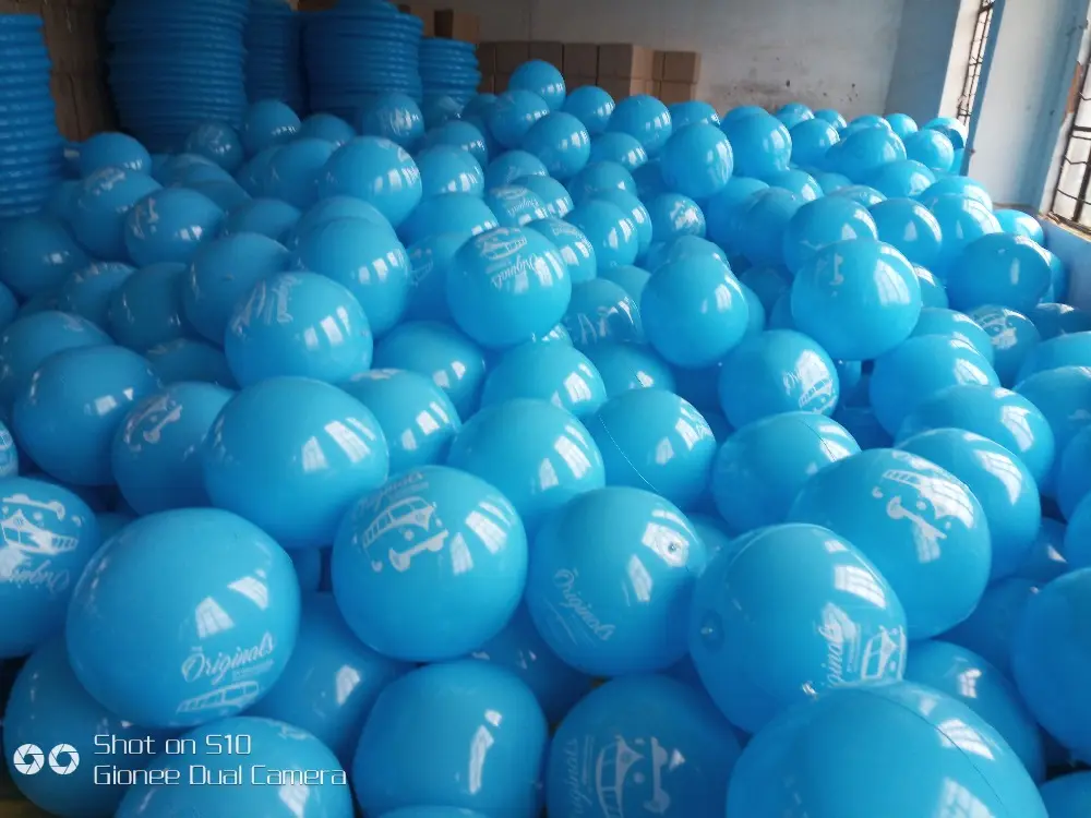 Customized logo 40cm diameter blue inflatable big beach ball