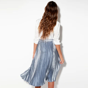 Falda <span class=keywords><strong>Midi</strong></span> Plisada en Línea A, Metálica, de Cintura Alta, Color Azul Claro - Product Image 2