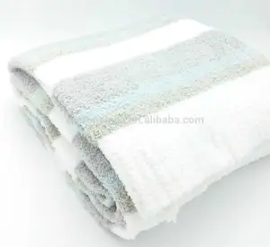 ZERO DEFECT 100% polyester micro feather yarn fiber fabric adult baby throws and blankets, bathrobe