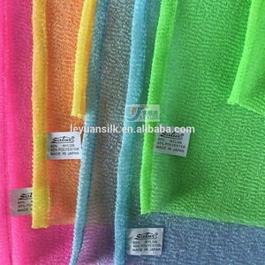 Exportación del mercado de México Toalla de baño mágica Tela Exfoliante 100% Toalla de baño de nailon Tela Rollos de tela grandes y baratos - Product Image 5