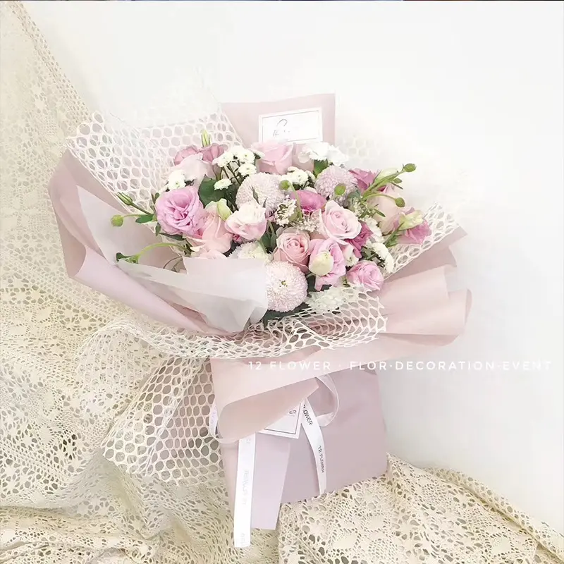 מכירה לוהטת Cilrcle חורים חנות פרחים זרי נייר עטיפת פרח רשת