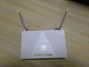 Ventas calientes 4RJ45 + 2 VoIP + WiFi + CATV GPON ont con CATV similar como ZTE F668 Huawei HG8247H - Product Image 3