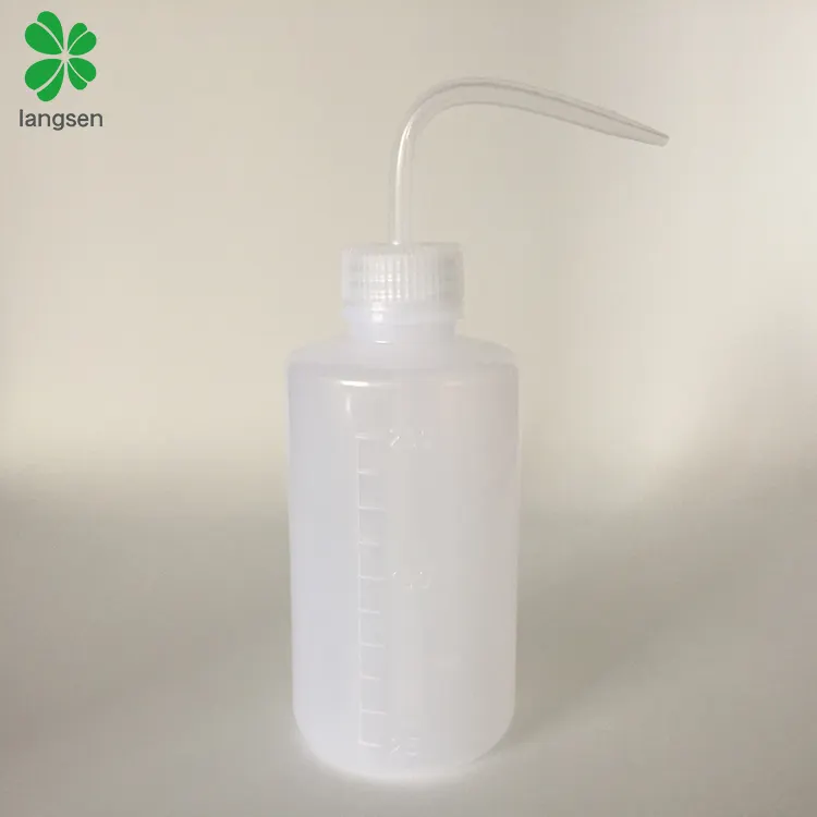 Plastic PE 250ml Self Irrigation Water Bottle Kit, garden use bottle with Watering Can Spike