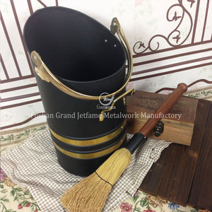<span class=keywords><strong>Cheminée</strong></span> ensembles métal noir mat <span class=keywords><strong>charbon</strong></span> scuttle avec poignée d'or - Product Image 1