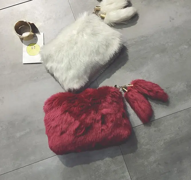 Trung Quốc Nhà Máy Bán Buôn OEM Logo Phụ Nữ Faux Fur Phổ Biến Fluffy Crossbody Túi Xách Tay