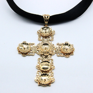 Gruta ancho étnico franela suave Cruz <span class=keywords><strong>de</strong></span> Oro gargantilla collar estilo gargantilla declaración COLLAR COLGANTE Cruz - Product Image 1