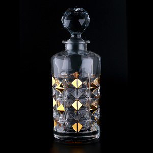 Mới Trang Trí Vàng Sơn Chì Miễn Phí Pha Lê <span class=keywords><strong>Whisky</strong></span> Glass <span class=keywords><strong>Decanter</strong></span> <span class=keywords><strong>Set</strong></span> Với 6 <span class=keywords><strong>Whisky</strong></span> Kính - Product Image 3