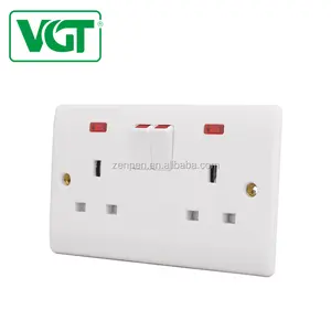 VGT faible consommation d'énergie électrique temps mur 13A switched socket