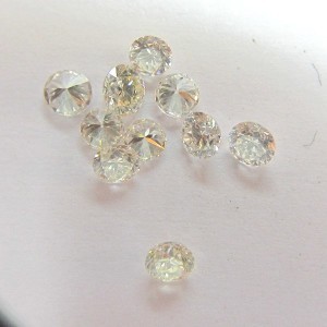 Diamantes sueltos de corte brillante redondos naturales al mejor precio Tamaño de 2 mm Forma redonda 100% Diamantes sueltos naturales pequeño Diamante Suelto - Product Image 3