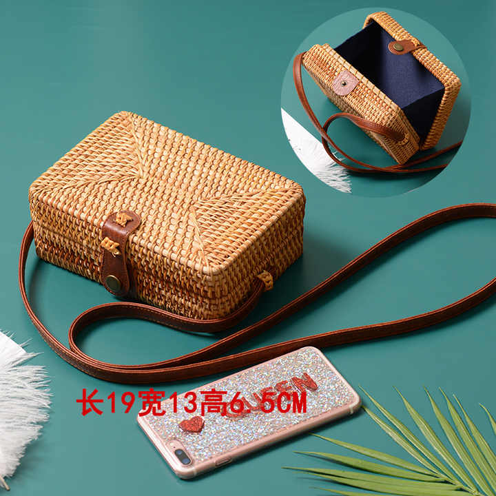 Rattan mini circle bag hotsell