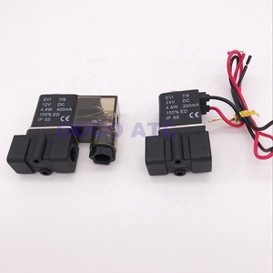 2 way Pneumatique en plastique mini électrovanne 2P025-06/08 <span class=keywords><strong>Port</strong></span> 1/8 1/4 NPT 110V 220V NBR fil plomb type soupape <span class=keywords><strong>de</strong></span> commande électrique - Product Image 3