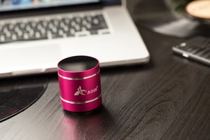 Mini enceinte <span class=keywords><strong>colonne</strong></span> avec fonctions sans fil, son surround à 360 degrés et boîtier en métal - Product Image 6