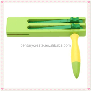 Clapet à main éducatif en bois pour enfants Tip-Top Noise Maker Toy - Product Image 3