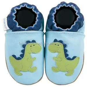 Simpatiche scarpe da bambino estate primavera coreano <span class=keywords><strong>sandali</strong></span> con nappe scarpe Kid Candy Colors <span class=keywords><strong>sandali</strong></span> con cinturino in pelle adorabili per neonate mucca leggera - Product Image 1