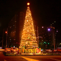 Décoration de Noël extérieure durable et étanche en forme de cône géant, arbre de Noël traditionnel 3D à LED pour l'usine