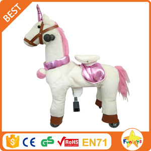 Funtoys Sit-On Pinto Caballo Extraíble con Silla y el Freno, chicas de dibujos animados juguetes del caballo con el pelo - Product Image 1
