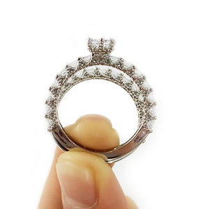 CAOSHI Meilleure Vente Bijoux de <span class=keywords><strong>Mariage</strong></span> et Fiançailles Ensemble de 2 Bagues en Laiton Plaqué Argent <span class=keywords><strong>Or</strong></span> pour Mariée avec Zircone Cubique 3A pour Femmes et Dames - Product Image 6