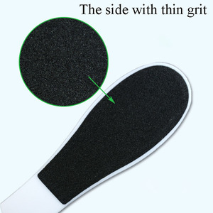 Rimuovi Calli Professionale, Strumento per <span class=keywords><strong>Pedicure</strong></span> con Manico Lungo, Lima per Piedi in Plastica Bianca con Carta Vetrata a Basso Prezzo - Product Image 6