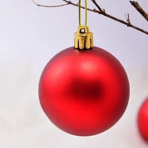 En gros <span class=keywords><strong>Personnalisé</strong></span> 15Cm Décoratif Ornements Suspendus <span class=keywords><strong>Boules</strong></span> <span class=keywords><strong>De</strong></span> Noël Rouges - Product Image 5