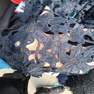 Commercio all'ingrosso magazzino lotto elastico del merletto svizzero del merletto/africano/francese per i pantaloni/vestito/camicia bianco/nero - Product Image 3