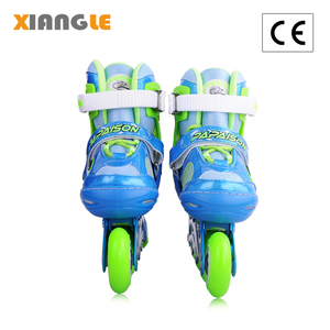 XYZ-708B azul <span class=keywords><strong>luna</strong></span> de soja de cuatro ruedas del patín de ruedas, niños zapatos de <span class=keywords><strong>luna</strong></span> de soja para la venta - Product Image 2