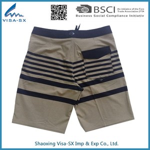 La calidad fina ropa de playa 100% poliéster tejido sublimado tabla corta de los hombres - Product Image 2