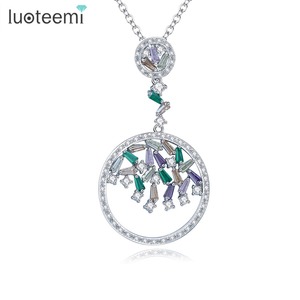 LUOTEEMI Nuovo Trapezoidale Rare Cut Cubic Zirconia di Cristallo In <span class=keywords><strong>Oro</strong></span> Bianco Ha Placcato I Monili Della <span class=keywords><strong>Collana</strong></span> Delle Donne - Product Image 1