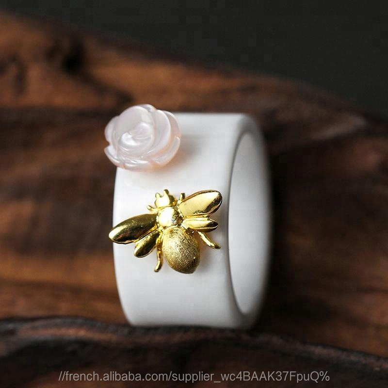Main Abeille Baiser une Rose En Céramique bijoux de mode