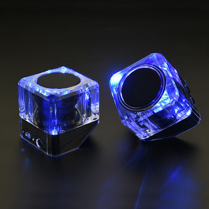 Trung Quốc Nhà sản xuất âm thanh loa không dây với ánh sáng di động <span class=keywords><strong>Bluetooth</strong></span> Loa Mini với ánh sáng màu - Product Image 6