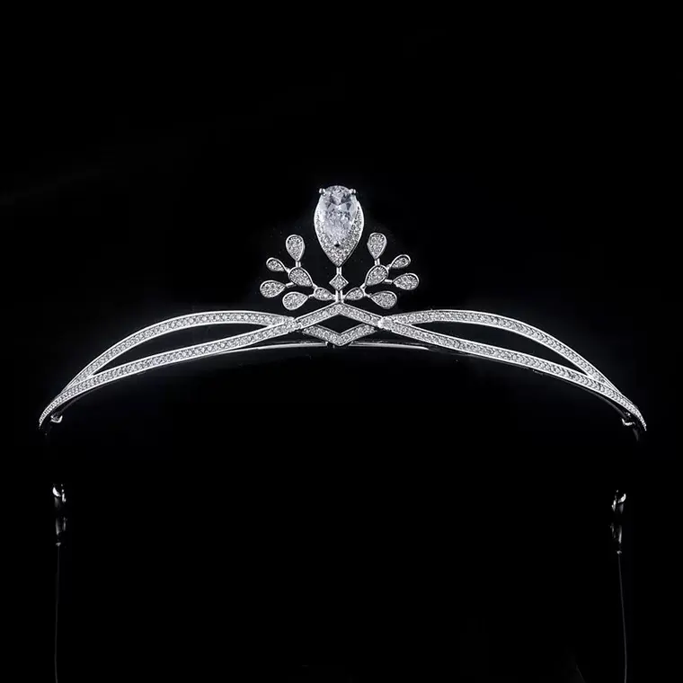 El último diseño de venta directa de fábrica de diamantes de imitación boda cumpleaños tiara de cristal de circón cúbico tiaras corona para adultos