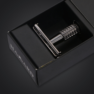 Maquinilla de Afeitar de Seguridad con Apertura Tipo Mariposa y Doble Filo para <span class=keywords><strong>Hombres</strong></span>, Maquinilla de Afeitar de Metal Negro Mate, Apertura Giratoria - Product Image 3