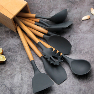 <span class=keywords><strong>Accessoires</strong></span> de <span class=keywords><strong>cuisine</strong></span> Hot Seller Ustensiles de <span class=keywords><strong>cuisine</strong></span> Ustensiles de <span class=keywords><strong>cuisine</strong></span> <span class=keywords><strong>Accessoires</strong></span> Outils de cuisson Ustensiles de <span class=keywords><strong>cuisine</strong></span> en silicone Gadgets Coffret <span class=keywords><strong>cadeau</strong></span> - Product Image 4