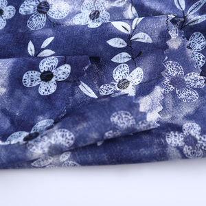 Keqiaoสิ่งทอเม็ดสีขายร้อน100%เรยอนchallisผ้าประเทศไทยผูกย้อมราคาของผ้าทอ - Product Image 4