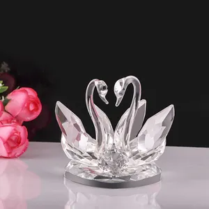 Hoge kwaliteit Loving Clear Crystal Zwanen decoraties Bruiloft Gunst Geschenken