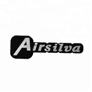 ODM/OEM de bolso de Metal de aluminio de placa de logotipo Etiqueta de logotipo personalizado de Metal para bolsos - Product Image 1