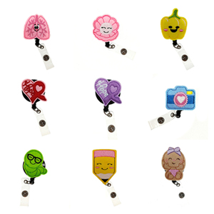 Porte-badge rétractable Lailina personnalisé en feutre, motif ver animalier mignon, pour infirmière, cadeau pour enseignant, accessoires de bureau - Product Image 1