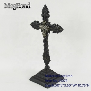 Croix en fonte pour décoration de table, croix debout en métal avec base en finition noire mate - Product Image 2