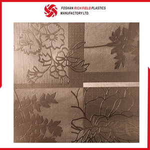 कारखाने के निर्माण पीवीसी Soild धातु Nonwoven सोने मेज़पोश उभरा टेबल कपड़ा - Product Image 4