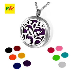 Essential Oil Diffuser Pendant Necklace, Love Sea Aromatherapy Diffuser Magnetic Locket Necklaces,with 8 Color Pad