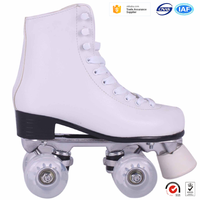 Chaussures de patins à roulettes en PU à rebond élevé, empeigne blanche, plaque en aluminium, camion, quad, patins à roulettes