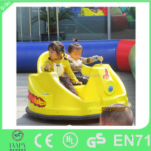 Los niños les encantó la batería <span class=keywords><strong>coches</strong></span> <span class=keywords><strong>de</strong></span> <span class=keywords><strong>choque</strong></span>, venta caliente paseos por el <span class=keywords><strong>parque</strong></span> <span class=keywords><strong>de</strong></span> <span class=keywords><strong>atracciones</strong></span> bumper negocio - Product Image 1