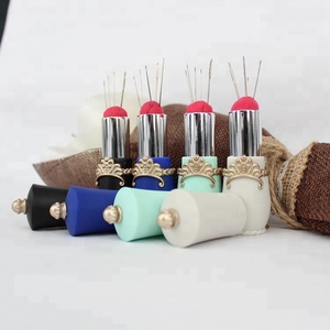 Portaagujas con Forma de Lápiz Labial, Estuche Portátil <span class=keywords><strong>para</strong></span> Agujas, Organizador de Agujas de Coser de PP <span class=keywords><strong>para</strong></span> Acolchado y Bordado - Product Image 3