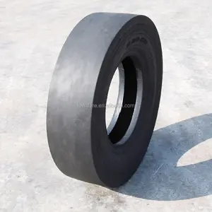 7.50x15 9.75x18 9.00x20 10.00x20 वायवीय रोड रोलर टायर टायर के साथ विशेष डिजाइन सी-एक पैटर्न